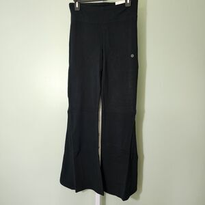 American Eagle Mid Rise‎ Festival Flare Leggings Black Medium